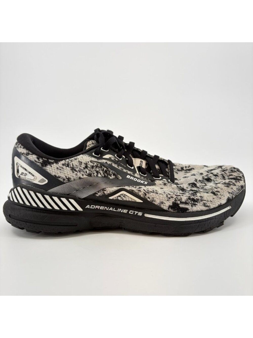 Brooks Adrenaline GTS 23 Womens Size 10 Gray Black White Running Shoes Sneakers